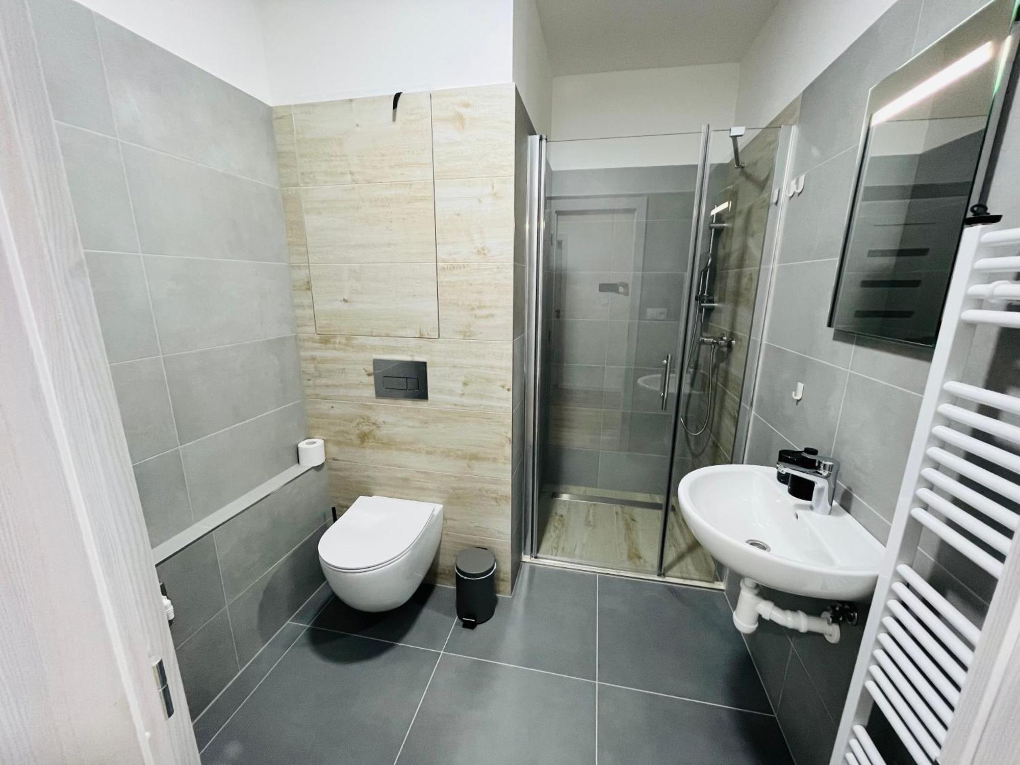 Apartman Urbanpark Trenčín Buitenkant foto